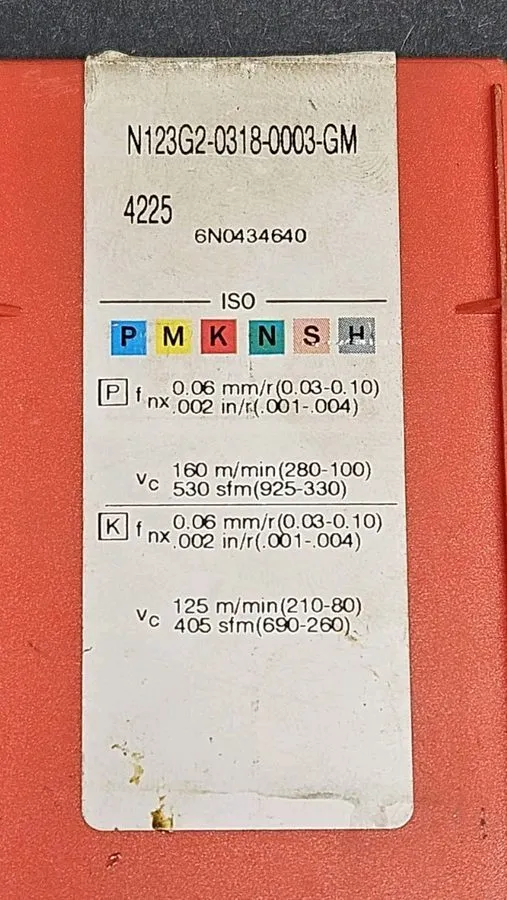 Режущий инструмент Sandvik N123G203180003-GM 1125 Carbide Grooving Insert