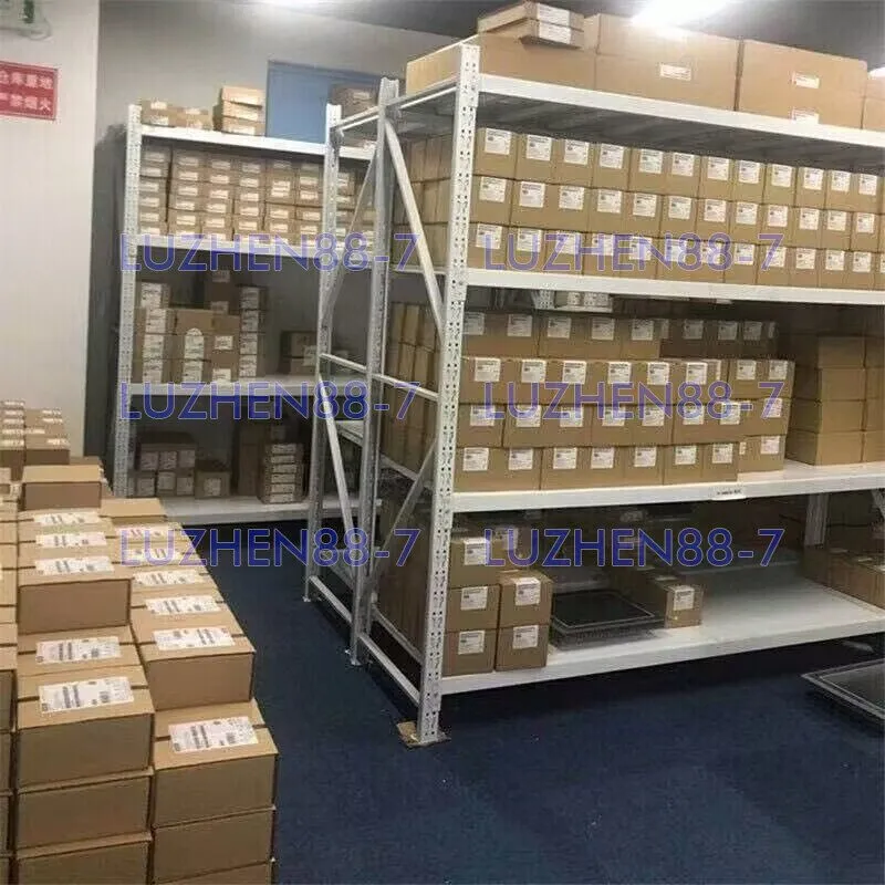 Серводвигатель Allen Bradley MPL-A1530U-VJ74AA Kinetix AC Servo Motor 0.39kW 3PH