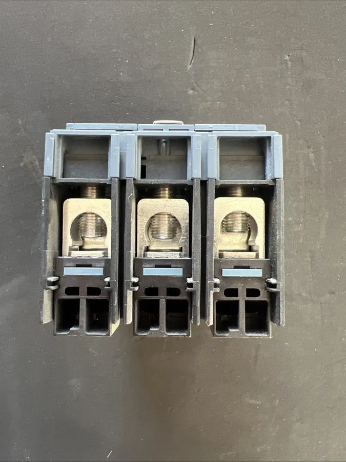 Автоматический выключатель SIEMENS CIRCUIT BREAKER 3VA4160-5ED34-0AA0 60A 600Y/3 — фото лота 4