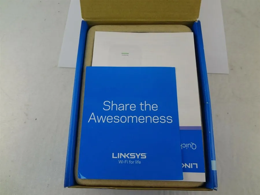 Точка доступа LINKSYS RE6800 AC1750 802.11ac Plug In WI-FI RANGE EXTENDER