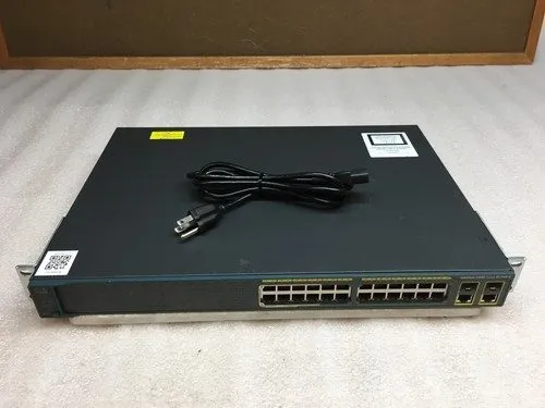 Коммутатор Cisco WS-C2960-24LC-S 24-Port 8 PoE + 2 Gigabit T/SFP Network Switch