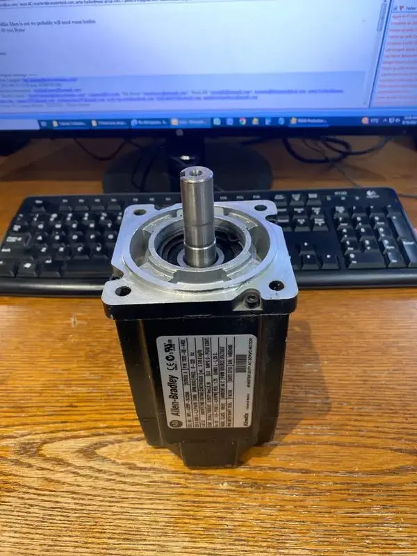 Серводвигатель Allen Bradley MPL-A320P-MJ22AA Servo Motor Best Delivey — фото лота 2