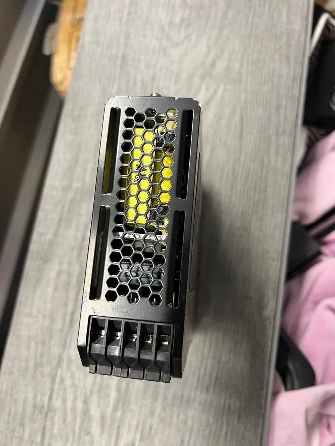 Блок питания OMRON S8VK-C12024 Din Rail Power Supply S8VK-C12024/ED2 120W 24VDC