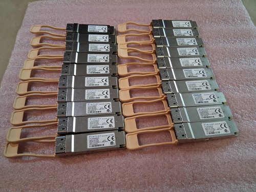 Трансивер Finisar FTL410QE2C QSFP-40G-SR4 40GBASE-SR4 QSFP+ Transceiver Modules