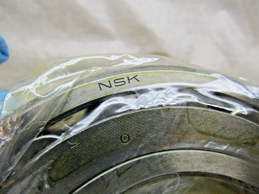 Подшипник NSK 22213CDKE4 C3 65mm X 120mm X 31mm Taper Bore Spherical Roller Bear