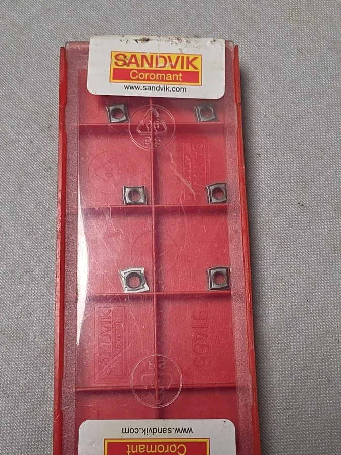 Режущий инструмент Sandvik LCMX 02 04P-53 9N0468019 Carbide Insert Grade 3040 Lo
