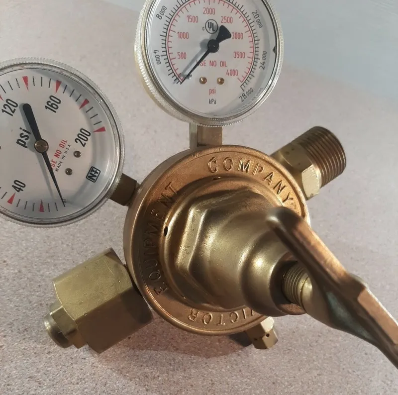 Трубопроводная арматура Victor 1 1/4" Dual Gas Regulator VTS 703 ME High Capacit — фото лота 1