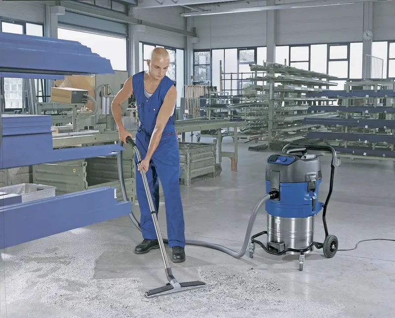 Складское оборудование NILFISK ALTO Attix 761-21XC Industrial Wet & Dry Vacuum C — фото лота 2