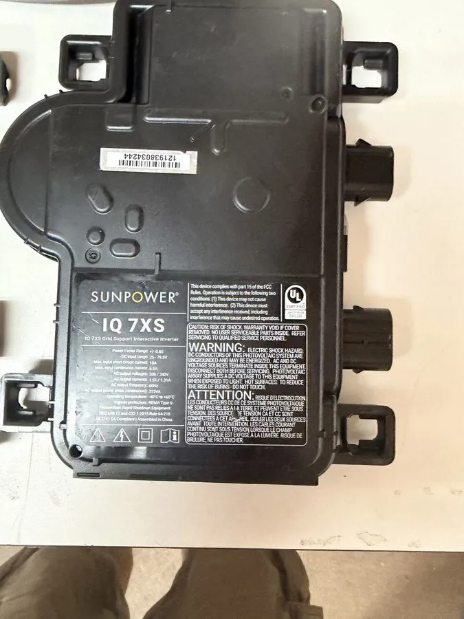 Инвертор SUNPOWER IQ7XS Microinverter Grid Support Interactive Inverter IQ7XS-96 — фото лота 1