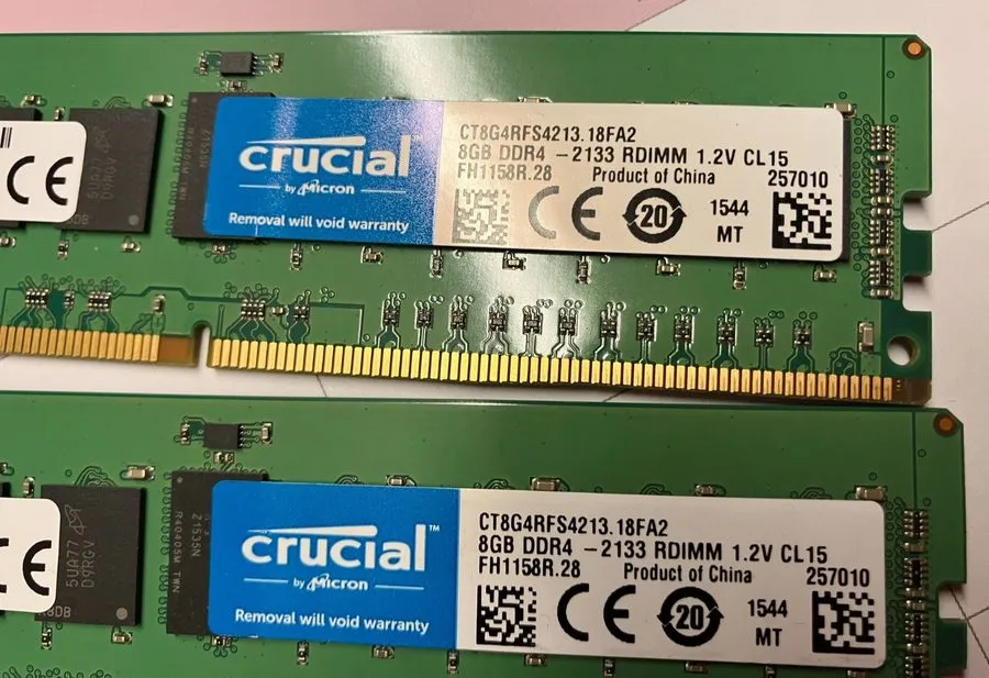 Модуль памяти Crucial 8GB DDR4 2133 ECC RDIMM PC4-17000 Server RAM CT8G4RFS4213 — фото лота 1