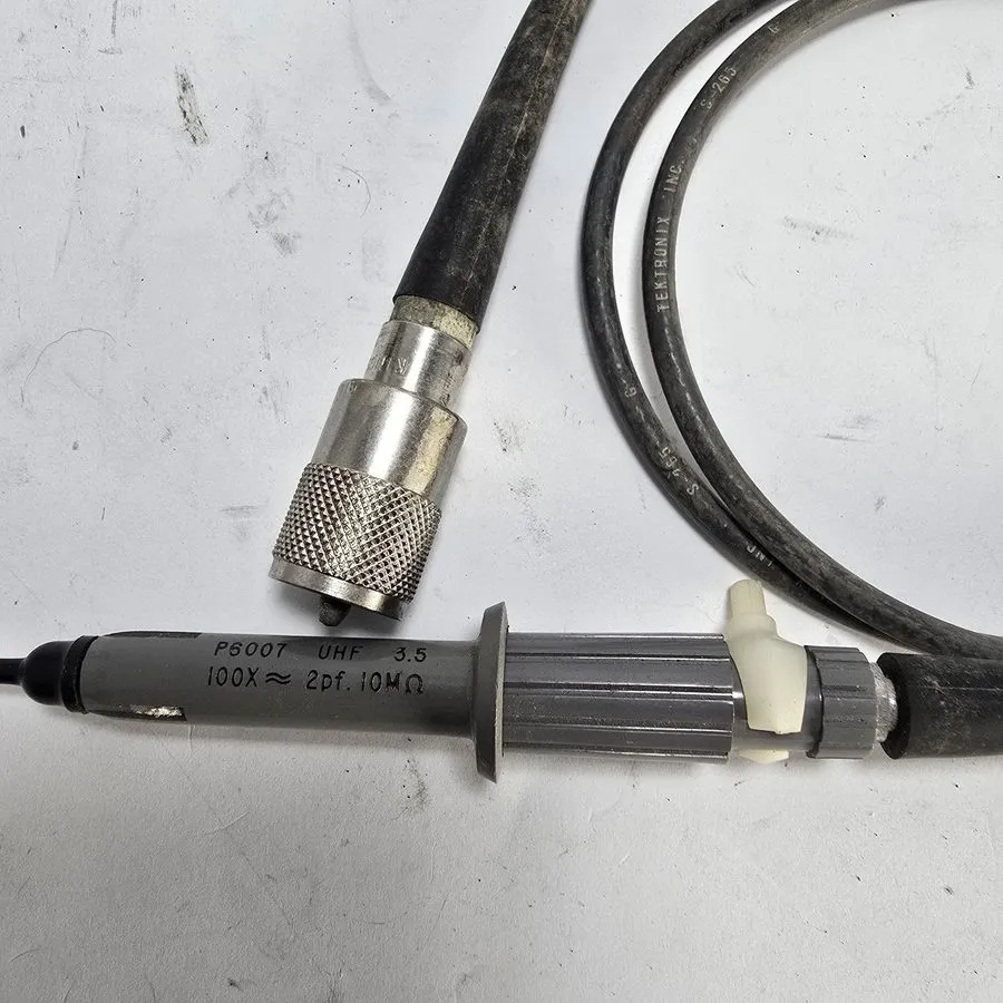 Осциллограф 2x Tektronix P6007 25MHz 100X Passive Oscilloscope Probe, Manuals, A — фото лота 1