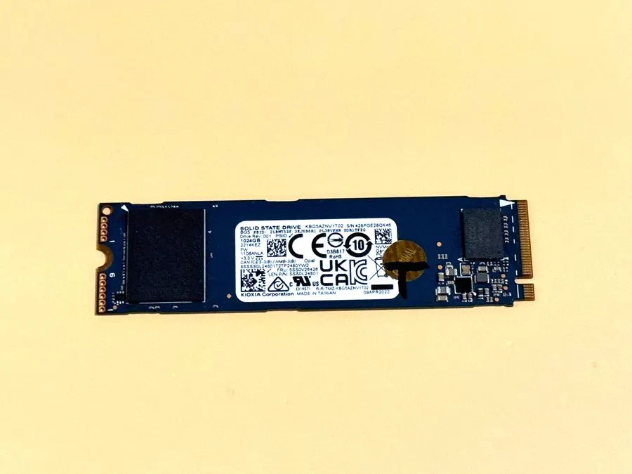 SSD-накопитель Kioxia BG5 1TB M.2 2280 NVMe PCIe SSD (KBG50ZNV1T02) /98%
