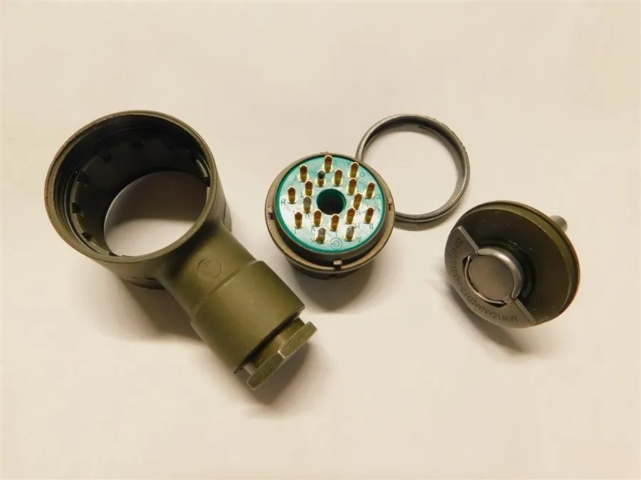 Разъём MS Amphenol Pcd M55181/7-02 / MW10M(M)D13 MWSeries 18P Power Connector — фото лота 2