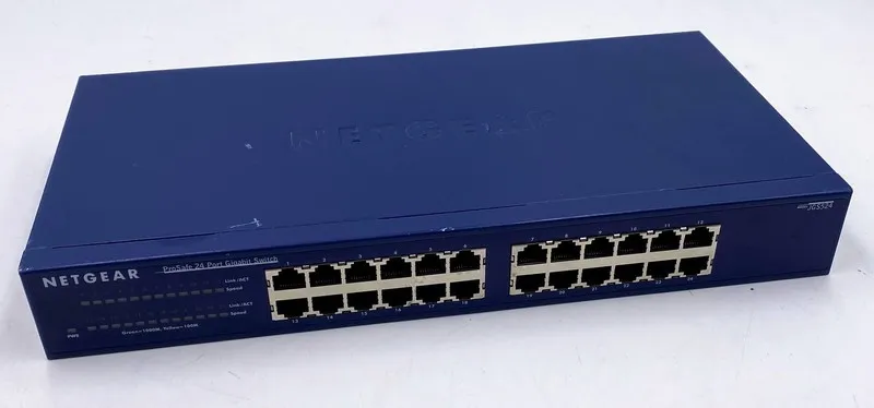 Коммутатор Netgear ProSafe JGS524v2 24-Port Gigabit Ethernet Switch