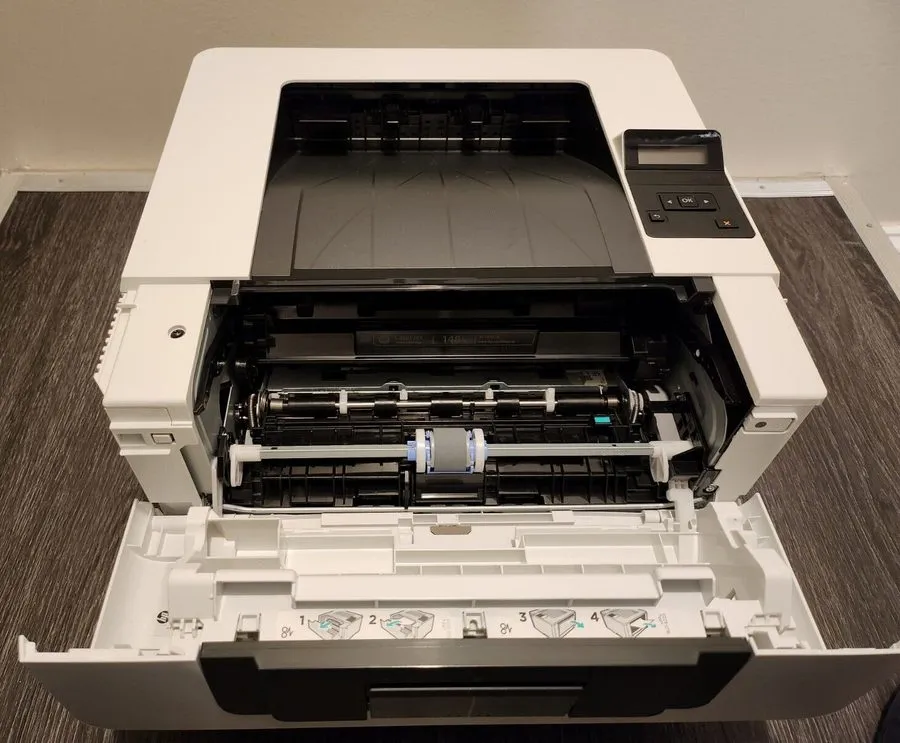 Лазерный принтер HP LaserJet Pro 4001NE Monochrome Network Laser Printer