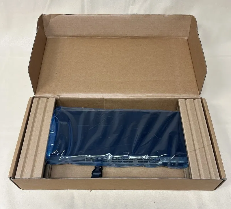 Коммутатор D-Link DGS-1210-28 28-Port PoE Gigabit Web Smart Switch