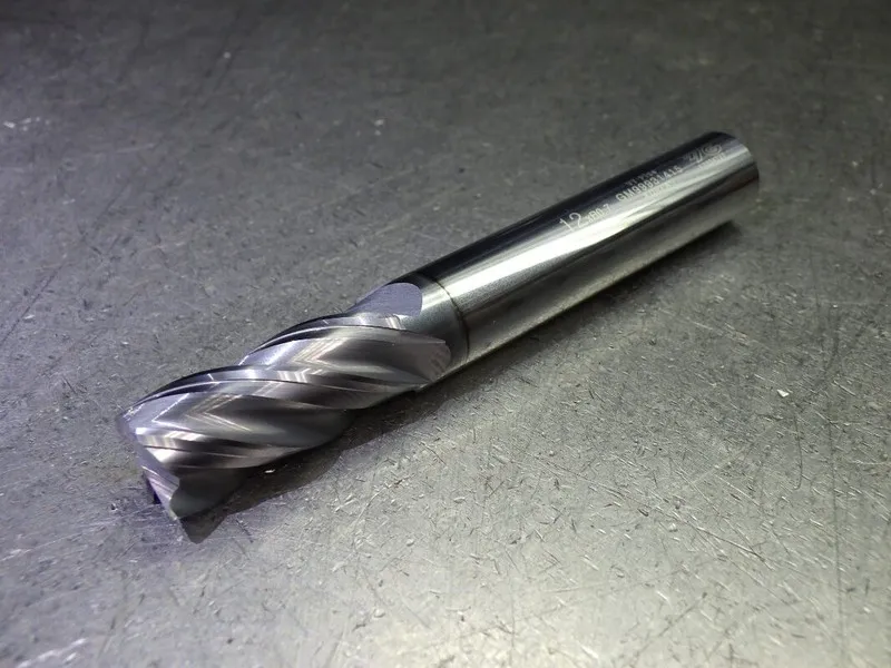 Режущий инструмент YG-1 1/2" 4 Flute Carbide CR Endmill 1/2" Shank 2mm R GM99932