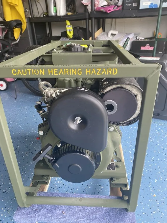 Дизель-генератор MEP-531A. 2 KW Military Portable Diesel Generator — фото лота 2
