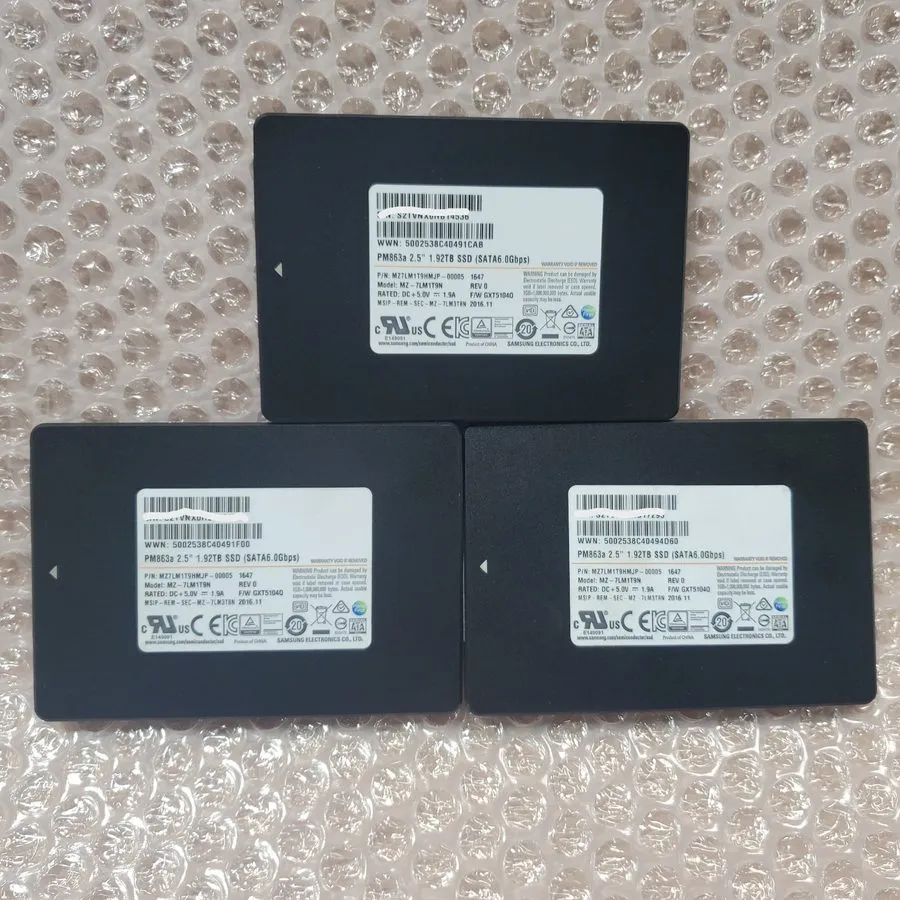 SSD-накопитель 97-99%health Samsung PM863a 1.92 TB MZ7LM1T9HMJP SATA 6Gb/s 2.5"