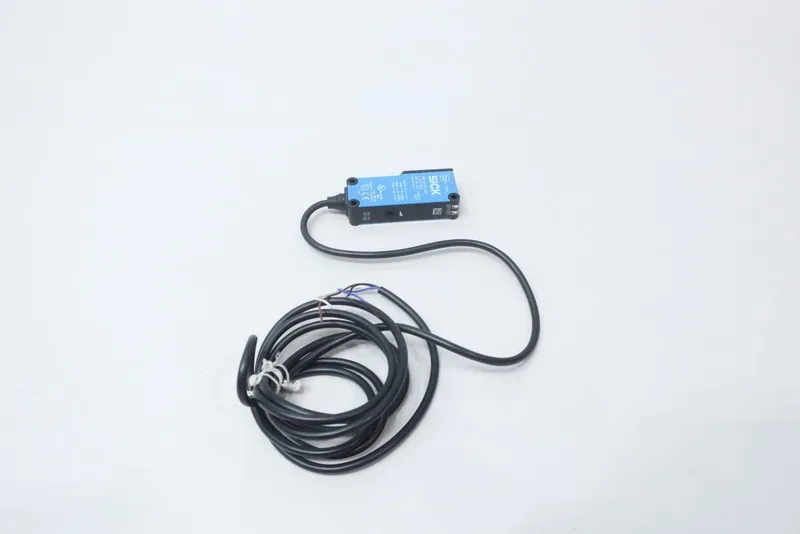 Фотоэлектрический датчик sick WL18-3P130 Photoelectric sensor ship
