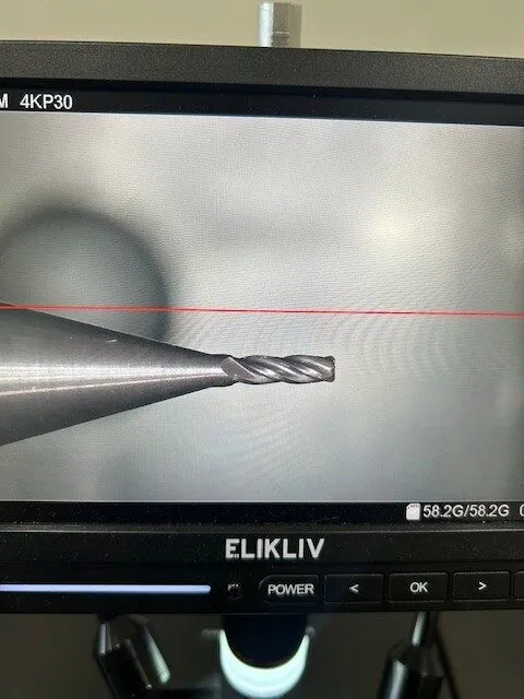 Режущий инструмент Microcut 89025-025 4 Flute .025" Carbide Endmill Altin .005"  — фото лота 1