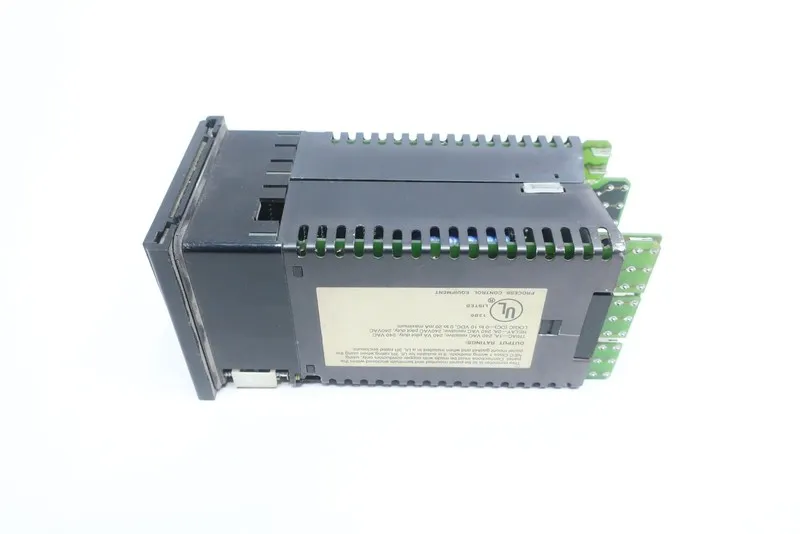 Реле безопасности Eurotherm 818S Temperature Controller 240v-ac
