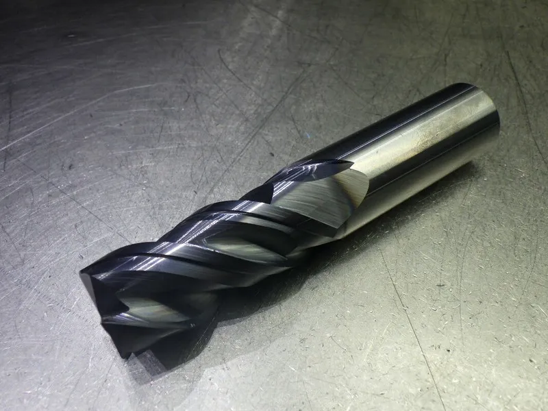 Режущий инструмент Kyocera / SGS 3/4" 7 Flute Carbide SQ Endmill 3/4" Shank 7724