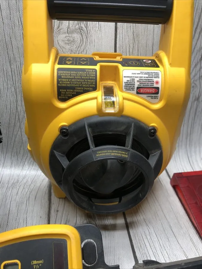Геодезический прибор DeWalt DW079KD 18V XRP Cordless Self-Leveling Int/Ext Rotar — фото лота 2