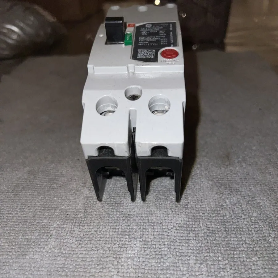 Автоматический выключатель GE TEYD2020B 2 Pole 20 Amp 480V Circuit Breaker NTO F