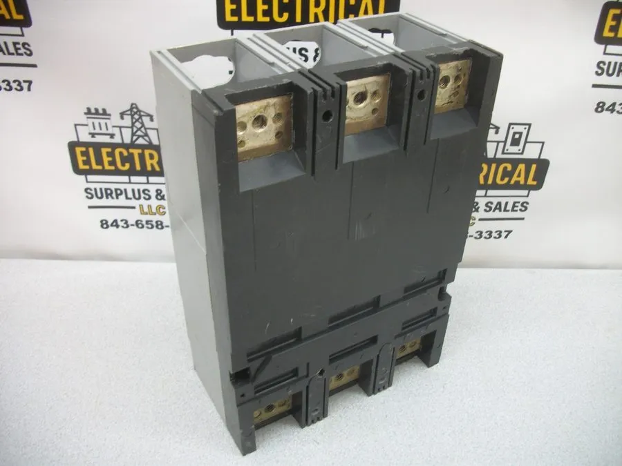 Автоматический выключатель SIEMENS SENTRON CIRCUIT BREAKER JXD63B400 400 AMP 3-P