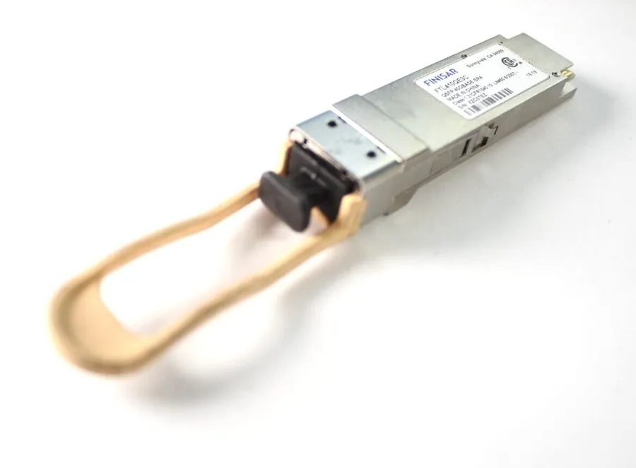Трансивер Finisar FTL410QD3C QSFP-40GBase-SR4 LN#50 QSFP Optical Transceiver