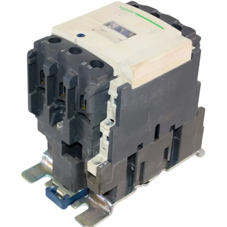 Контактор Schneider Electric LC1D40F7 Contactor TeSys Deca 3P(3NO) 110VAC 40A