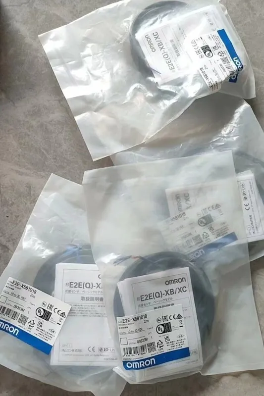 Датчик приближения E2E-X5B1D18