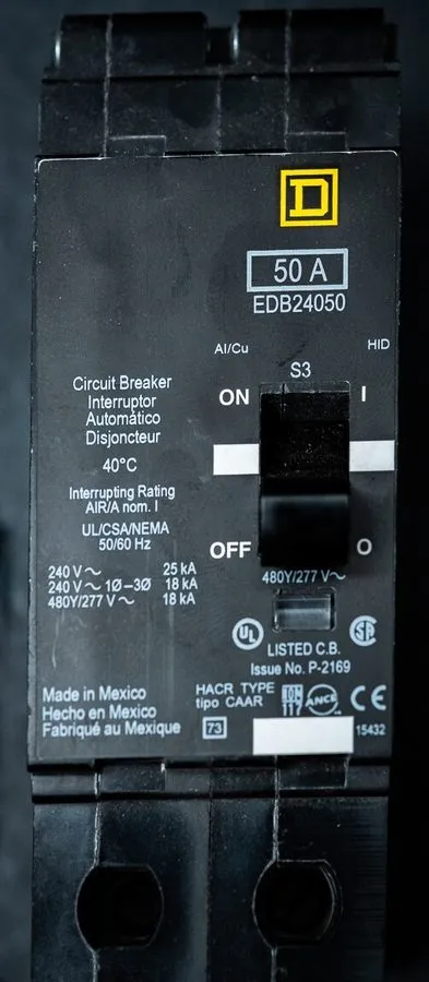 Автоматический выключатель Square D EDB24050 50A 480V 2P Bolt On Circuit Breaker