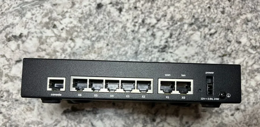 Межсетевой экран Dell Sonicwall TZ400 7-Port Gigabit Network Firewall
