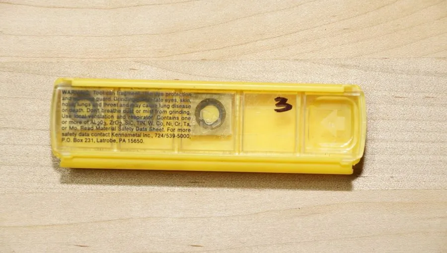 Режущий инструмент Kennametal SPEB422 SPCB 12 03 08 KC725M Carbide Insert (Z46)