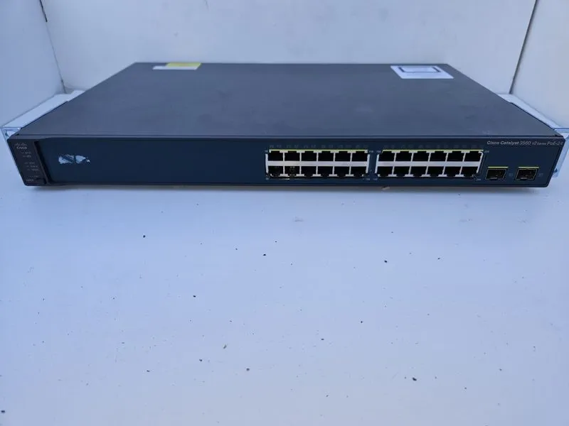 Коммутатор Cisco Catalyst 3750 PoE-24 24-Port Network Switch Rackmount SFP Ports — фото лота 2