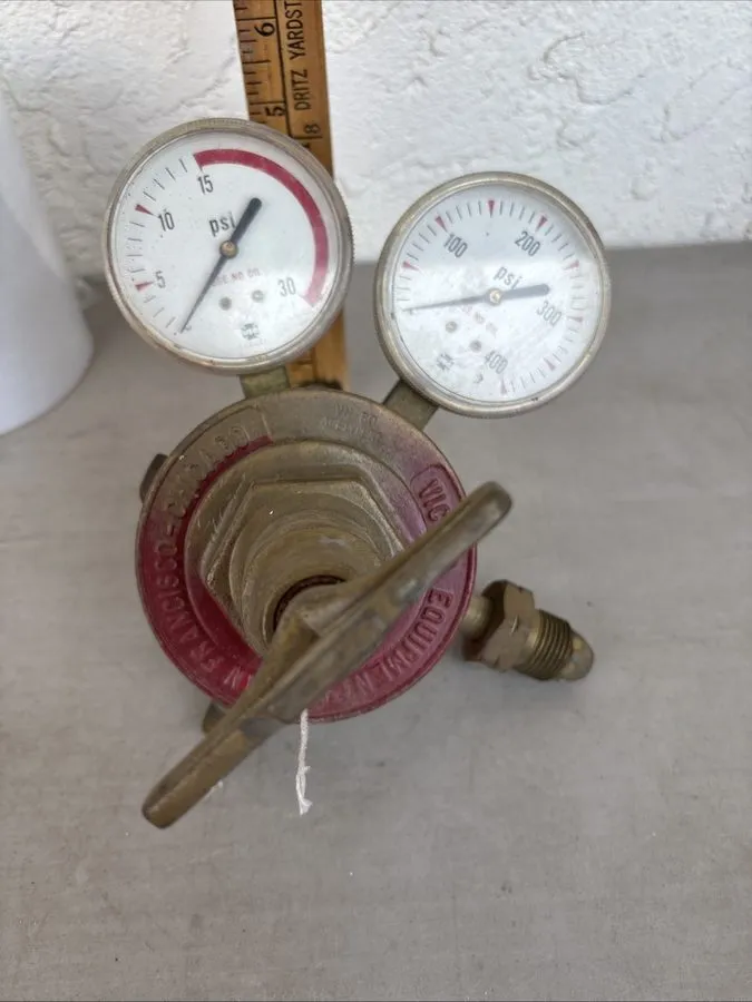 Трубопроводная арматура Vtg Victor Oxygen Compressed Gas Pressure Regulator & Ga