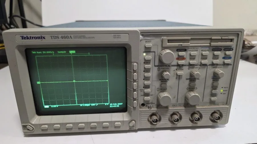 Осциллограф Tektronix TDS 460A Four Channel Digitizing Oscilloscope
