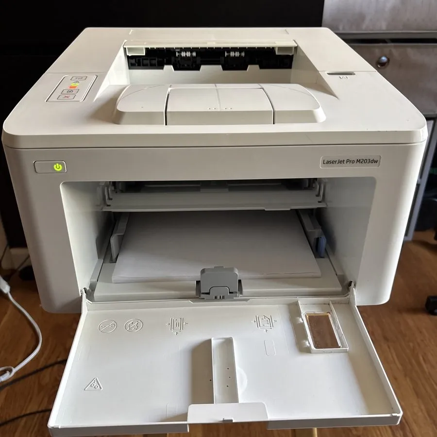 Лазерный принтер HP LaserJet Pro M203dw Small Office Monochrome Laser Printer