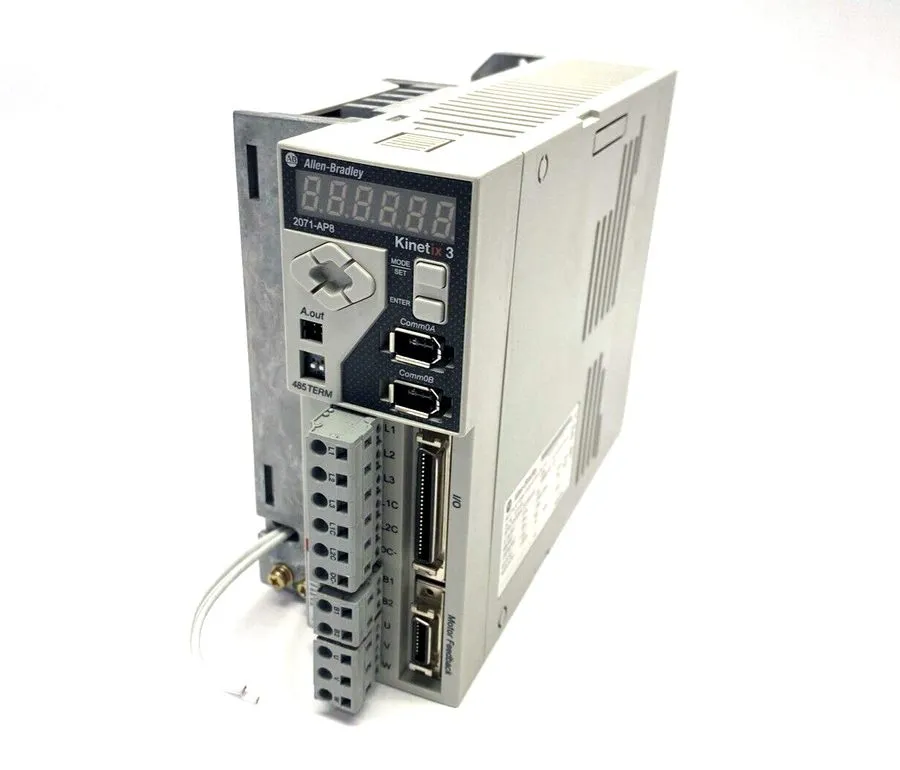 Сервопривод Allen Bradley 2071-AP8 Ser. B Kinetix 3 800W Servo Drive 3PH 5A 220V