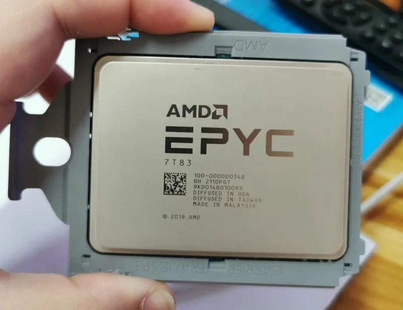 Процессор 2x AMD EPYC Milan 7T83 CPU64 core 2.45Ghz unlocked, OEM version of AMD