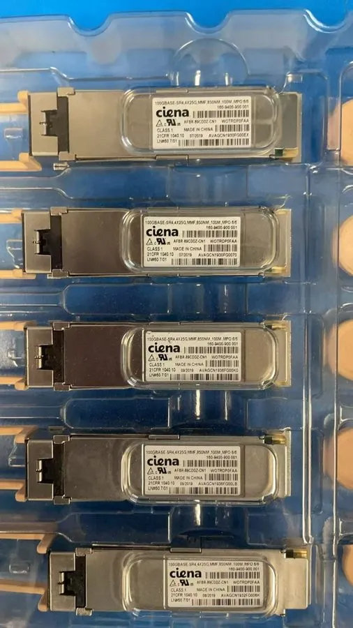 Трансивер Avago AFBR-89CDDZ QSFP28 100GBASE-SR4 332-00440+A0 850nm Transceiver