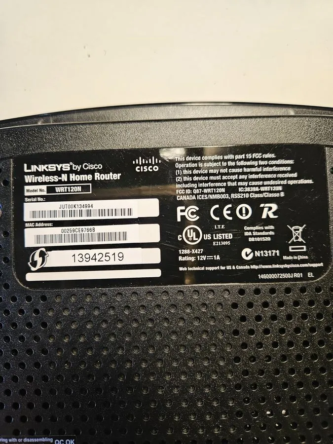Маршрутизатор Linksys WRT120N 150 Mbps 4-Port 10/100 Wireless N Router — фото лота 3