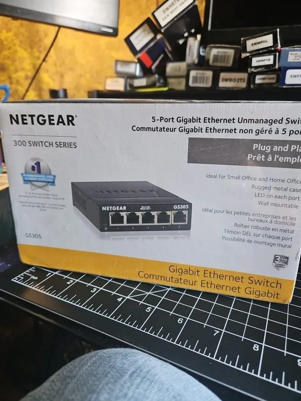 Коммутатор NETGEAR GS305300PAS 5 Port Gigabit Ethernet Unmanaged Switch