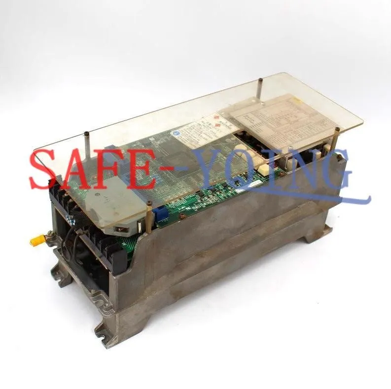 Сервопривод Yaskawa Servopack CACR-SR15BE12G-E