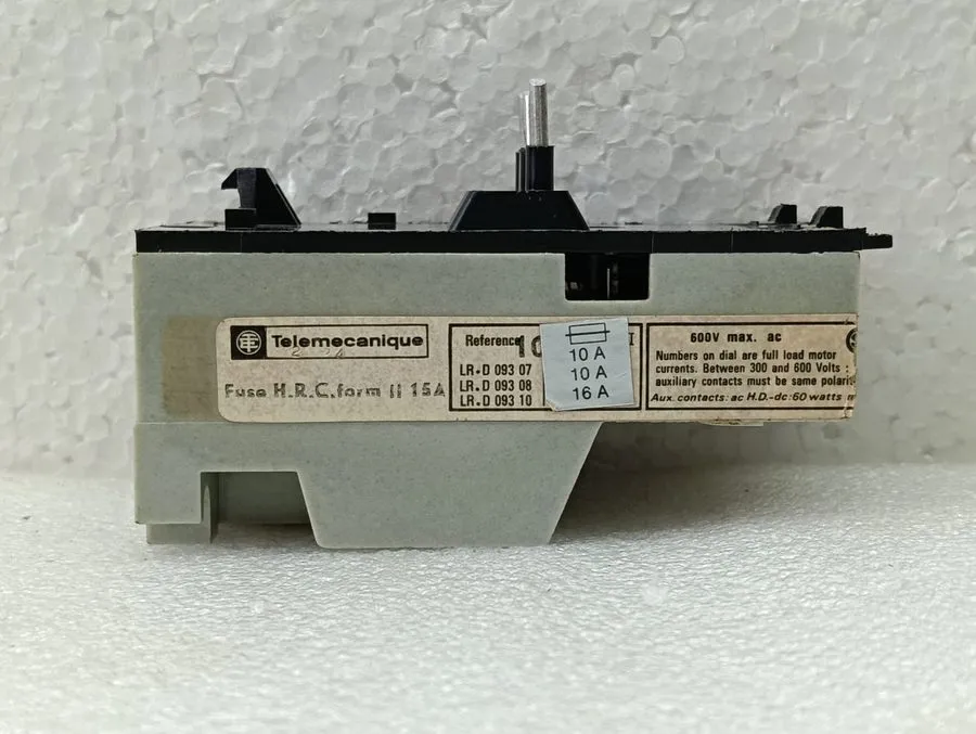 Реле Telemecanique Thermal Overload Relay Motor Protection 4-6A 600V LR1-D09 310 — фото лота 2