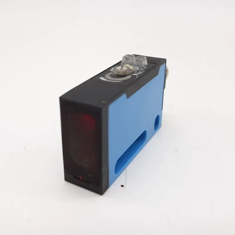 Фотоэлектрический датчик Sick WT160-F470 6022820 Photoelectric sensor
