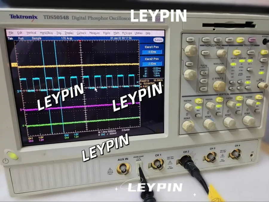 Осциллограф cxc Tektronix TDS5054B 500MHz 5GS/s oscilloscope