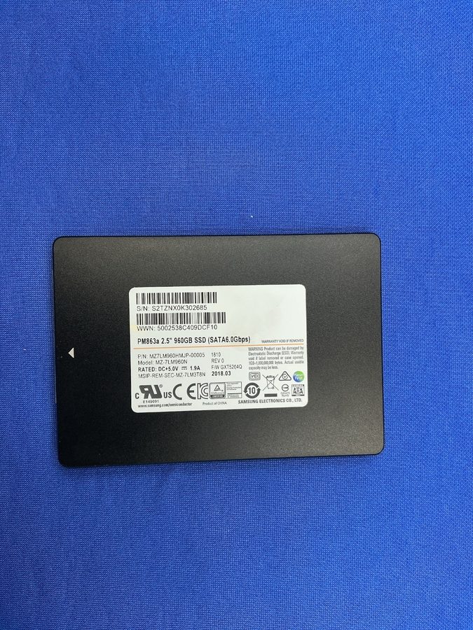 SSD-накопитель MZ7LM960HMJP-000MV Samsung PM863a 960GB TLC SATA 6Gbps 2.5” SSD M